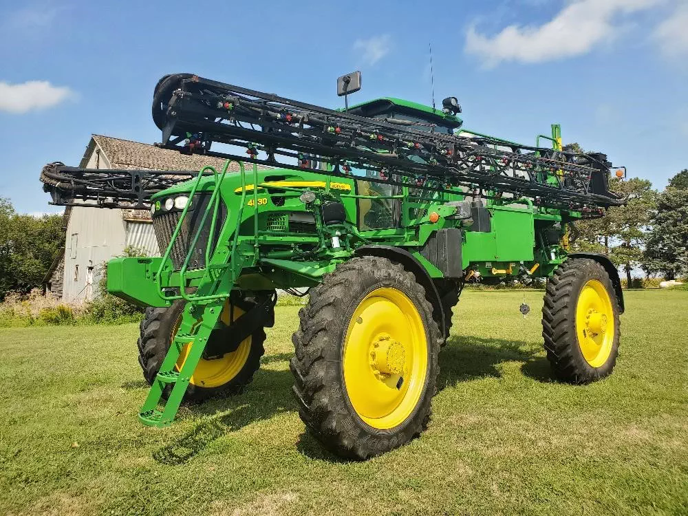 4830 Sprayer